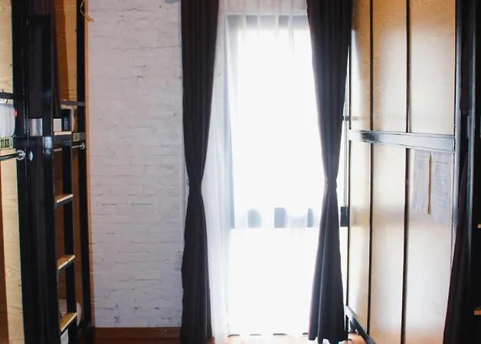 Aroma Hostel *